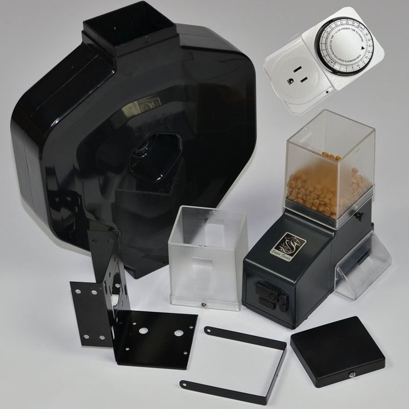 Automatic cat feeder with anaglog timer and hopper