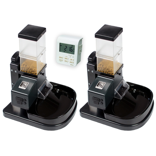 Dual automatic pet feeders with one dual-outlet timer