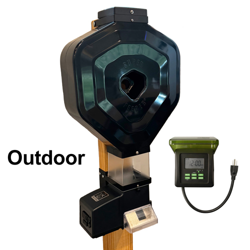 Outdoor cat or small animal automatic pet feeder with outdoor time